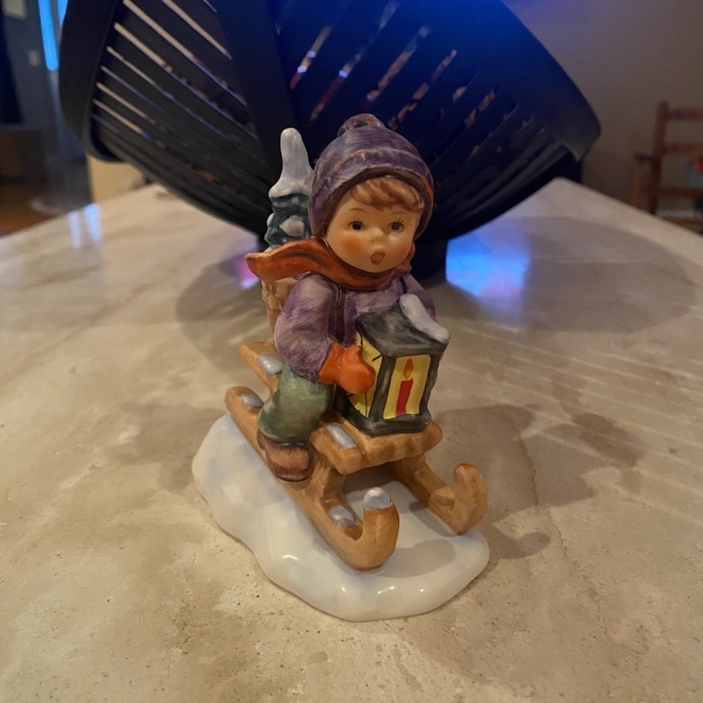 Hummel Ride Into Christmas
